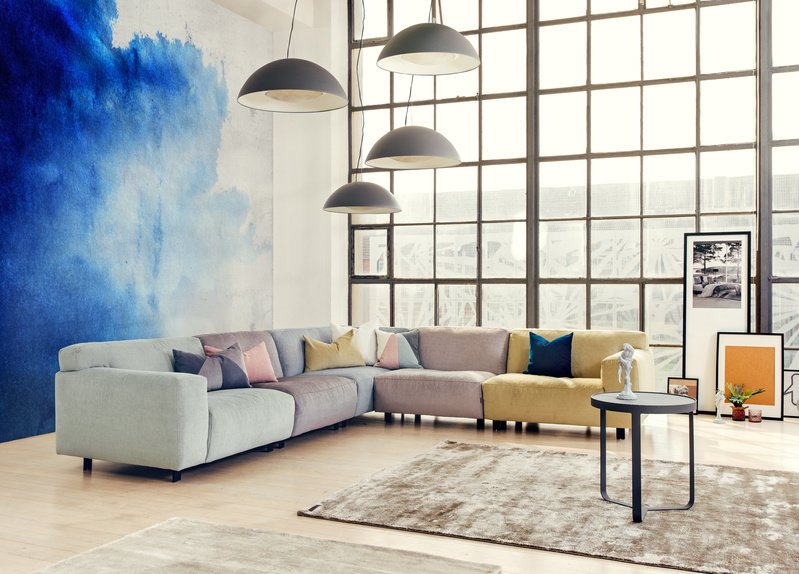 OttawaHomeShows's tweet photo. The #Ottawa Fall Home Show starts tomorrow & weβre celebrating with the ultimate #giveaway! RT to win 2 #OFHS18 passes and a $100 @DalaDecor gift card. Contest closes tonight @ 11:59PM. Good luck! https://t.co/VBQMYKSNeW
