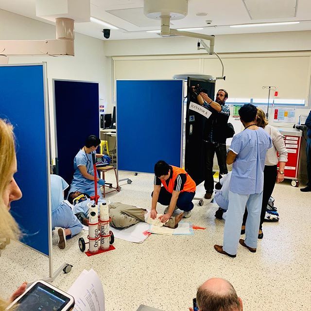 swsydUNSW's tweet photo. Our amazing students giving another demonstration of SimWars for our visitors from Faculty to Liverpool’s Clinical Skills and Simulation Centre #swsydunsw #unsw #simwars #simulation #simulationhealthcare https://t.co/u9kG1BJyrt