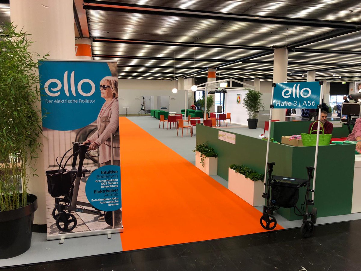 ElloRollator's tweet photo. Gestern noch einen fantastischen Deal mit @maschmeyer und Georg Kofler abgeschlossen und heute schon auf der @REHACARE in Halle 3, Stand A56. Kommt vorbei und macht eine Probefahrt!
#MobilitaetDerZukunft #dhdl #rollator #ello #elloRollator https://t.co/g5QOHufWgT