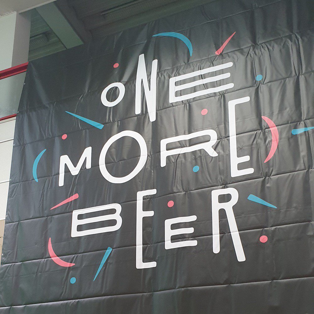 ChceToBlog's tweet photo. Give me One More Beer (Festival) https://t.co/vFLh1bZ8OT https://t.co/JNjS5uvxbz