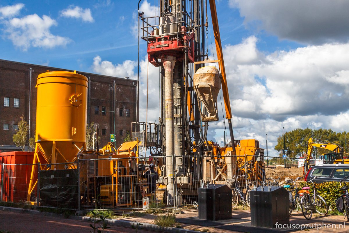 vandongeren's tweet photo. Foto's toegevoegd van dinsdag 25 september 2018 o.a. 'Nieuwbouw Zozijn zorgcomplex', 'Park Noorderhaven', 'Stadsdiagonaal' en nieuwbouw Havenstraat https://t.co/5boAmv4fP4. https://t.co/Xf7hIaCBea