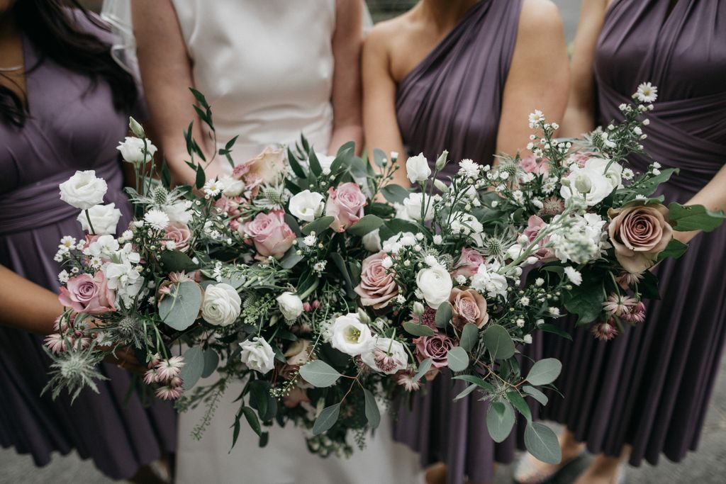 rosecloveruk's tweet photo. In March Jane &amp; Gavin became Mr &amp; Mrs. I wanted to share their fabulous photos taken by Stuart Dudleston so you can check out the shower bouquet I got to design &amp; make for Jane. Happy 6 month Anniversary you two! #southseacastle #weddingflorist https://t.co/3xRLkj2gNr