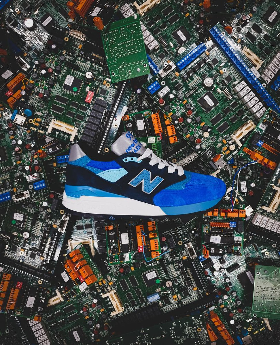TheSneakersBox's tweet photo. New Balance M998 "Made in US"... via @PiilsParis 
https://t.co/dY9kBoWmcT https://t.co/TDAp1gW4FD