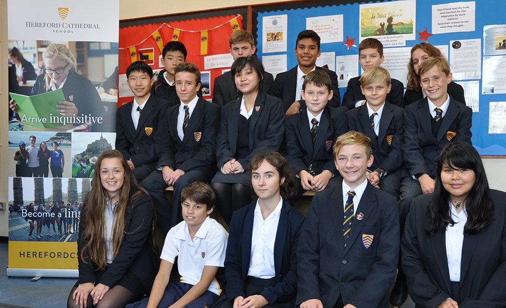 HerefordCS's tweet photo. We are celebrating languages for #EuropeanDayofLanguages today. Here are just some of Hereford Cathedral School's bilingual pupils, who between them speak Lithuanian, German, French, Spanish, Polish, Hungarian, Thai, Afrikaans and Mandarin. #LanguagesatHCS @HCSHead https://t.co/v5GttMPF7A