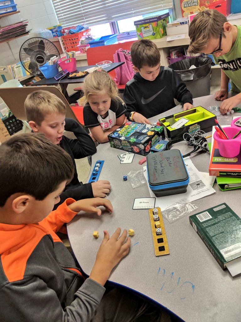 krysta_combs's tweet image. Having fun with math in #MathClub this morning #spsmath #WilderRocks @WilderSPS @officialSPS