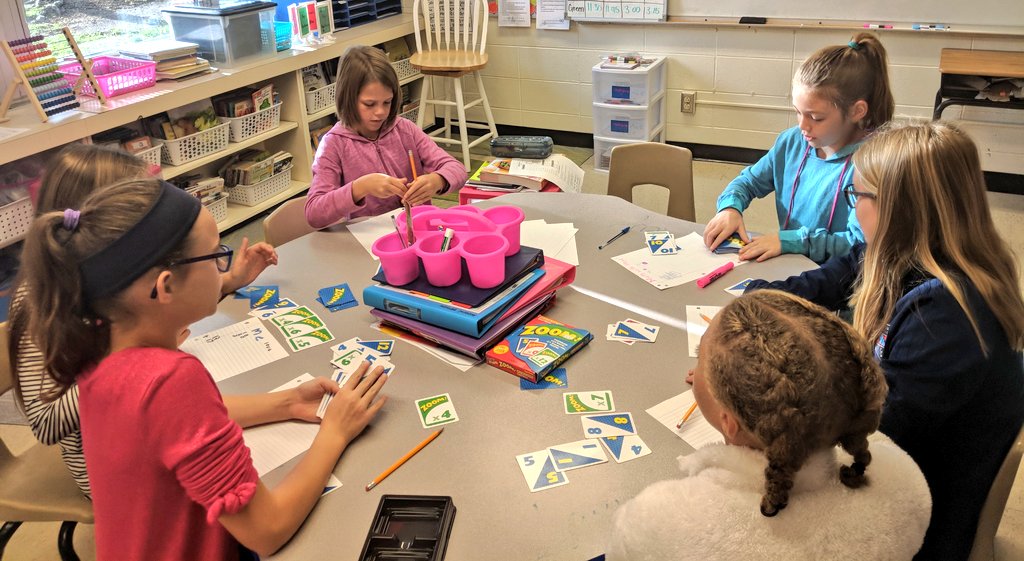 krysta_combs's tweet image. Having fun with math in #MathClub this morning #spsmath #WilderRocks @WilderSPS @officialSPS