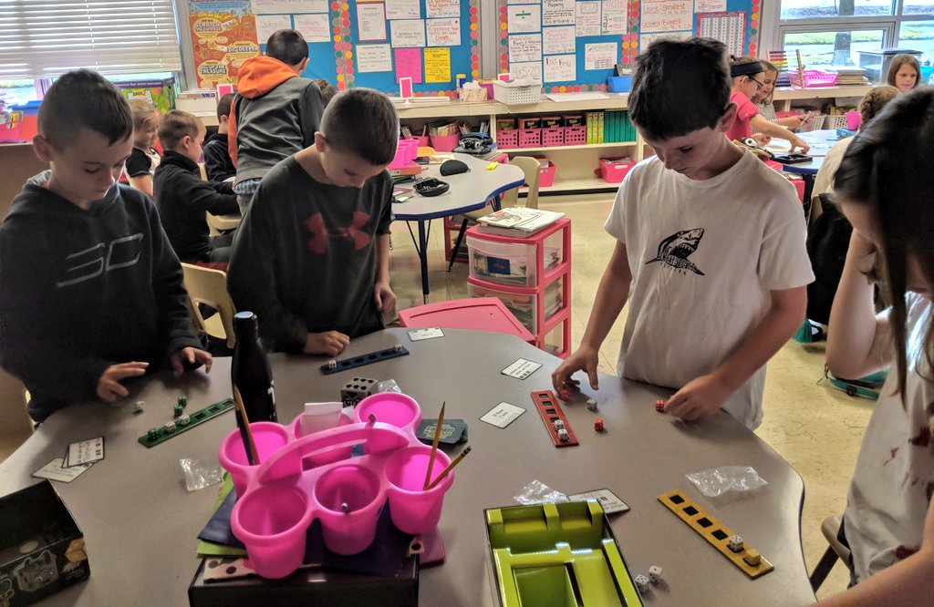 krysta_combs's tweet image. Having fun with math in #MathClub this morning #spsmath #WilderRocks @WilderSPS @officialSPS