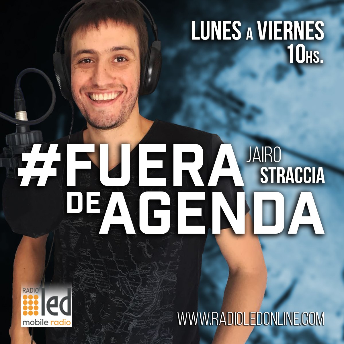 led_fm's tweet photo. ¡AIRE! #FueraDeAgenda con la dupla histórica @jairostraccia y @aleansaldi. Apertura musical con #Bachata @RomeoSantosPage porque la economía ¿#vacho...? analiza Jairo. Además la columna de #ciencia y #salud con @FlorBallarino. Nacidos de la AM y Spotify | https://t.co/8gkGnZkGlZ https://t.co/GyM5YzcxuW