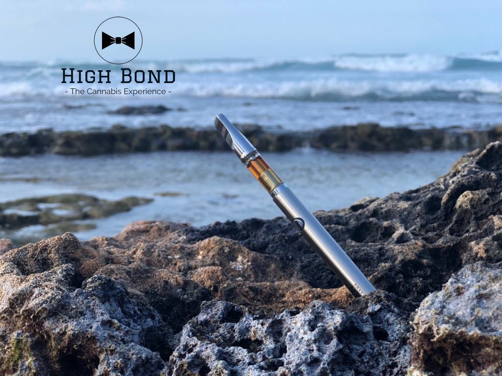 high_bond's tweet photo. #WCW or how I like to say it #WeedCrushWednesday because it comes in different forms! 😉 🎀 
How is your #CannabisExperience going?
.⠀
📸 by #HighBond⠀
.⠀
#cannabis #CannaFly #cannabissociety #cannabiscommunity #cannabislove #marijuana #420 #710 https://t.co/bdQ0d7hyhB