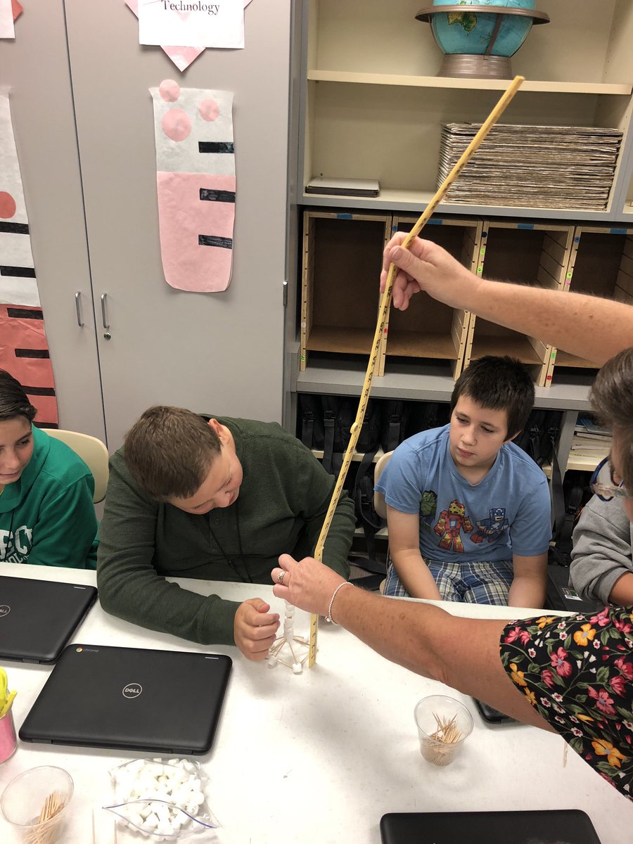 SR_Raiders's tweet photo. Love this Grandparent challenge! #thinkinglikeanengineer #RaiderPride https://t.co/kQ2jk2mhBU
