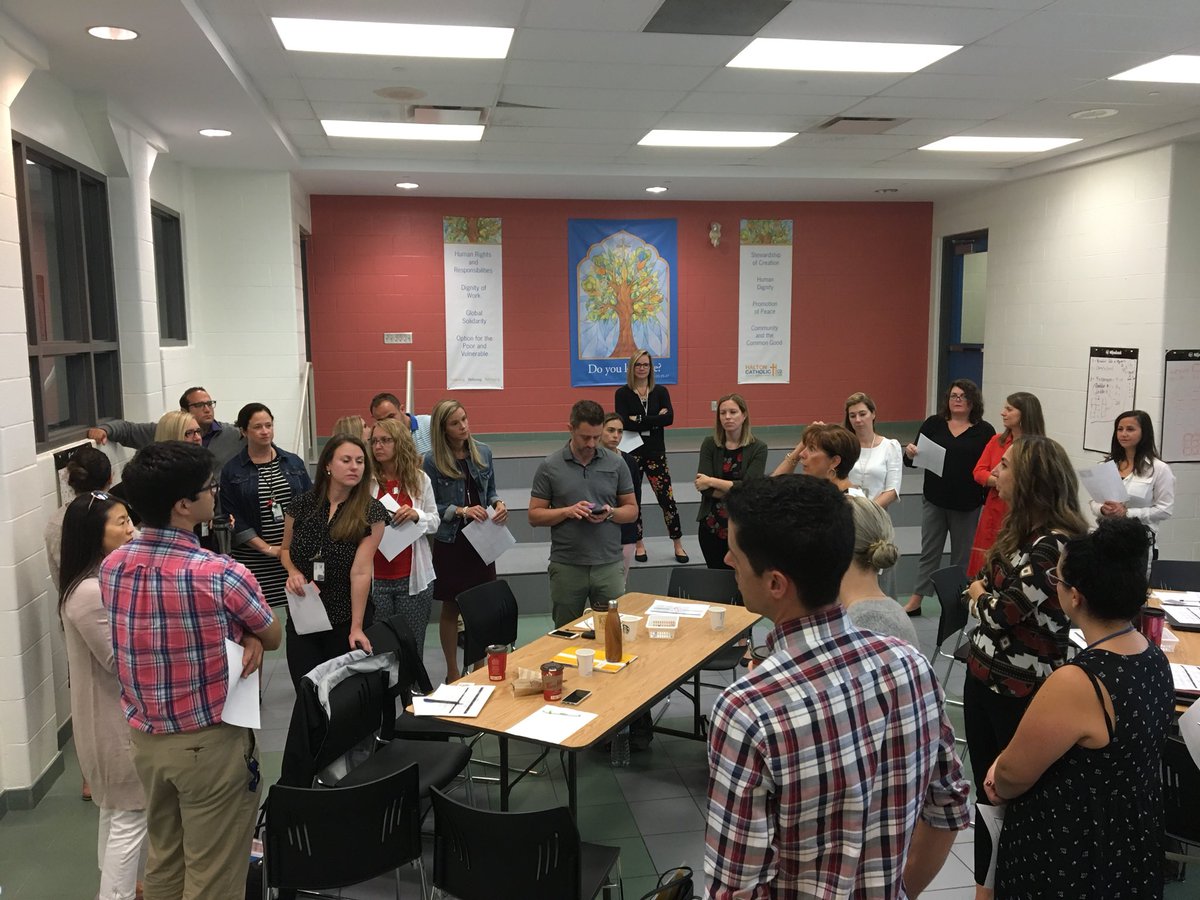 mickleja's tweet image. What do you notice ? What do you wonder? Using our VNPS @pgliljedahl to dig deeper into @youcubed toothpick squares question #buildingthinkingclassrooms #hcdsbmath