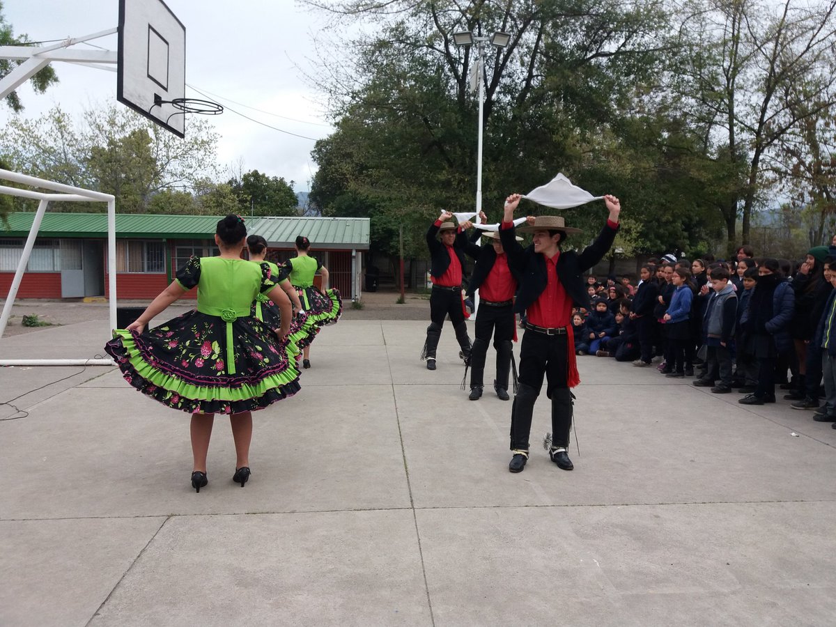 Colegio Jose Manuel Balmaceda tweet media
