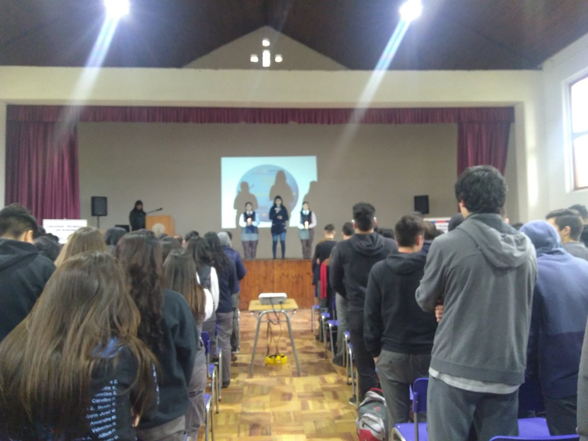 tlasnieves's tweet photo. Iniciando el Segundo Encuentro de Jóvenes en Las Telecomunicaciones, 7 colegios invitados y excelentes Instituciones, INACAP, DUOC UC, FRAD que exponen de CIBERSEGURIDAD https://t.co/VvkMJIWreD