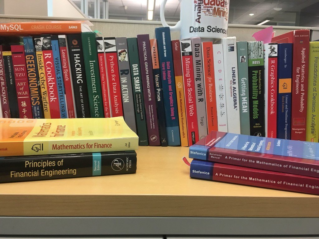 9Programming's tweet image. Five books every data scientist should read that are not about data science
☞ bit.ly/2wMaR87
#DataScience #BigData
