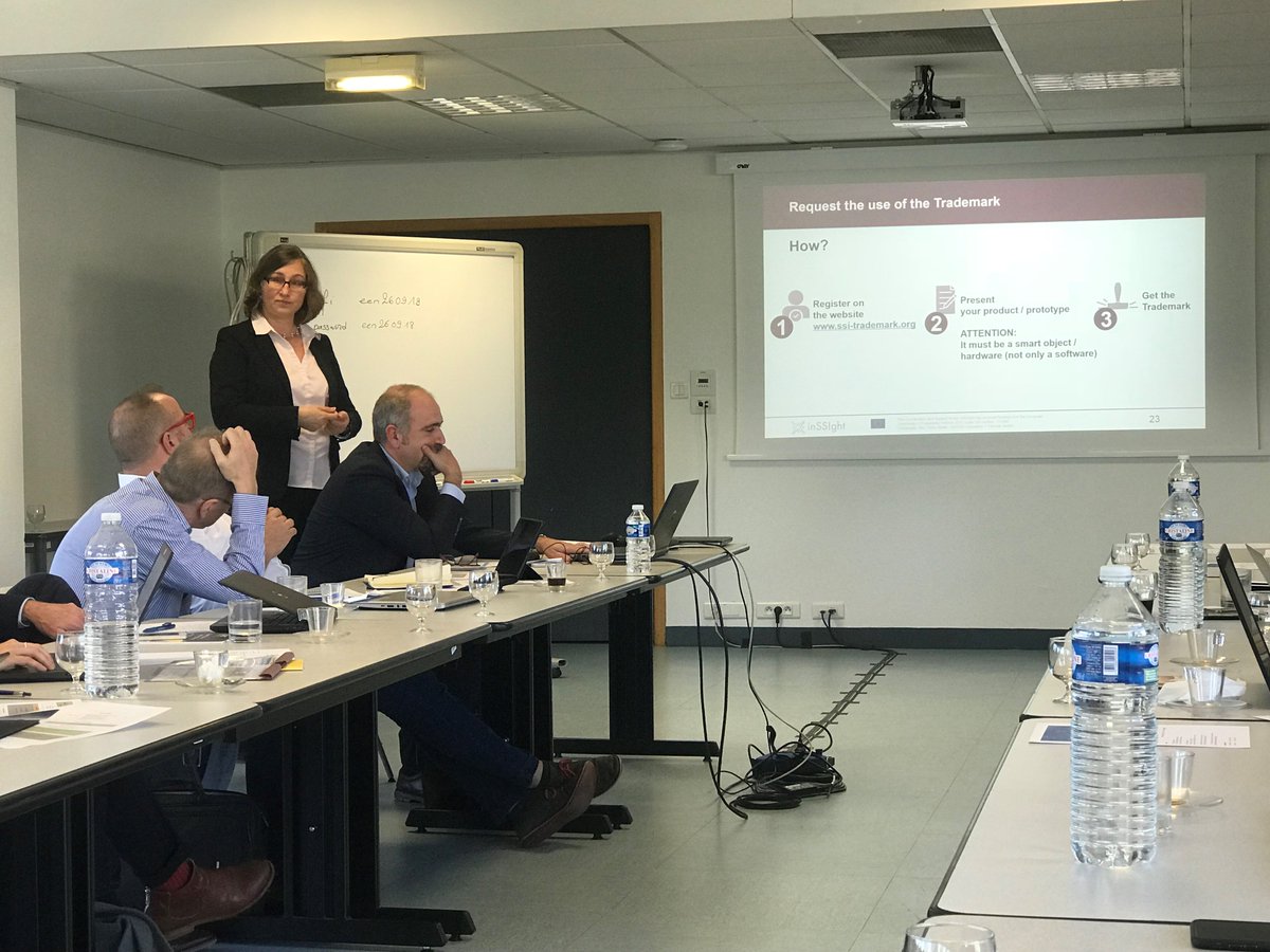 smartsystems_eu's tweet photo. Get-to-know-each-other session between #InSSIght partners and @EEN Network to explore further #synergies and #collaborations in SME engagement and support https://t.co/76qmnKp31d