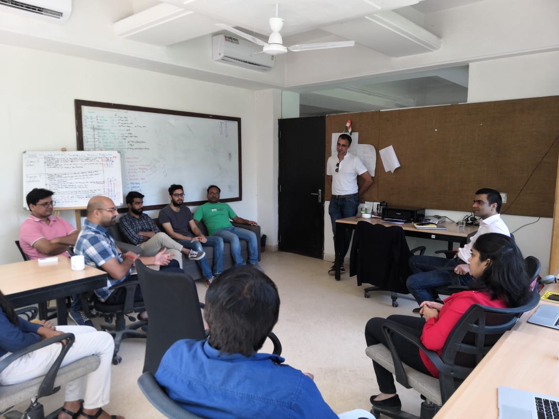 Dockabl1's tweet photo. An amazing session with @ChaudharySpeak today at @Dockabl1 office.
We conspired around what makes for great products and aligned on the following....click here to read more: https://t.co/kSrecigSGe
#AonIndia #Dockabl #BeingDockabl https://t.co/TdyunLOhoW