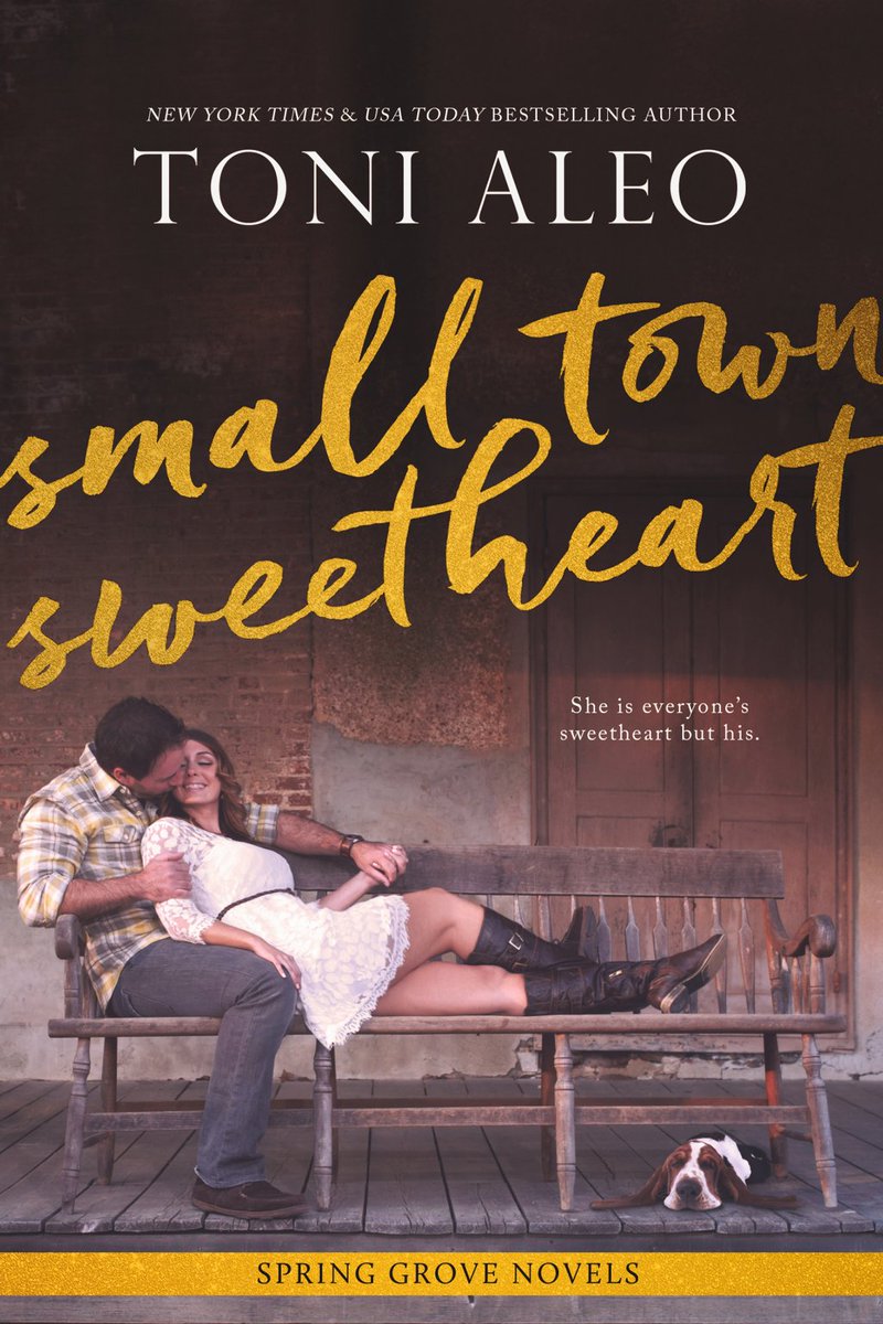 Review of Small Town Sweetheart by Toni Aleo…. cattyjane.com/2018/09/26/rev…