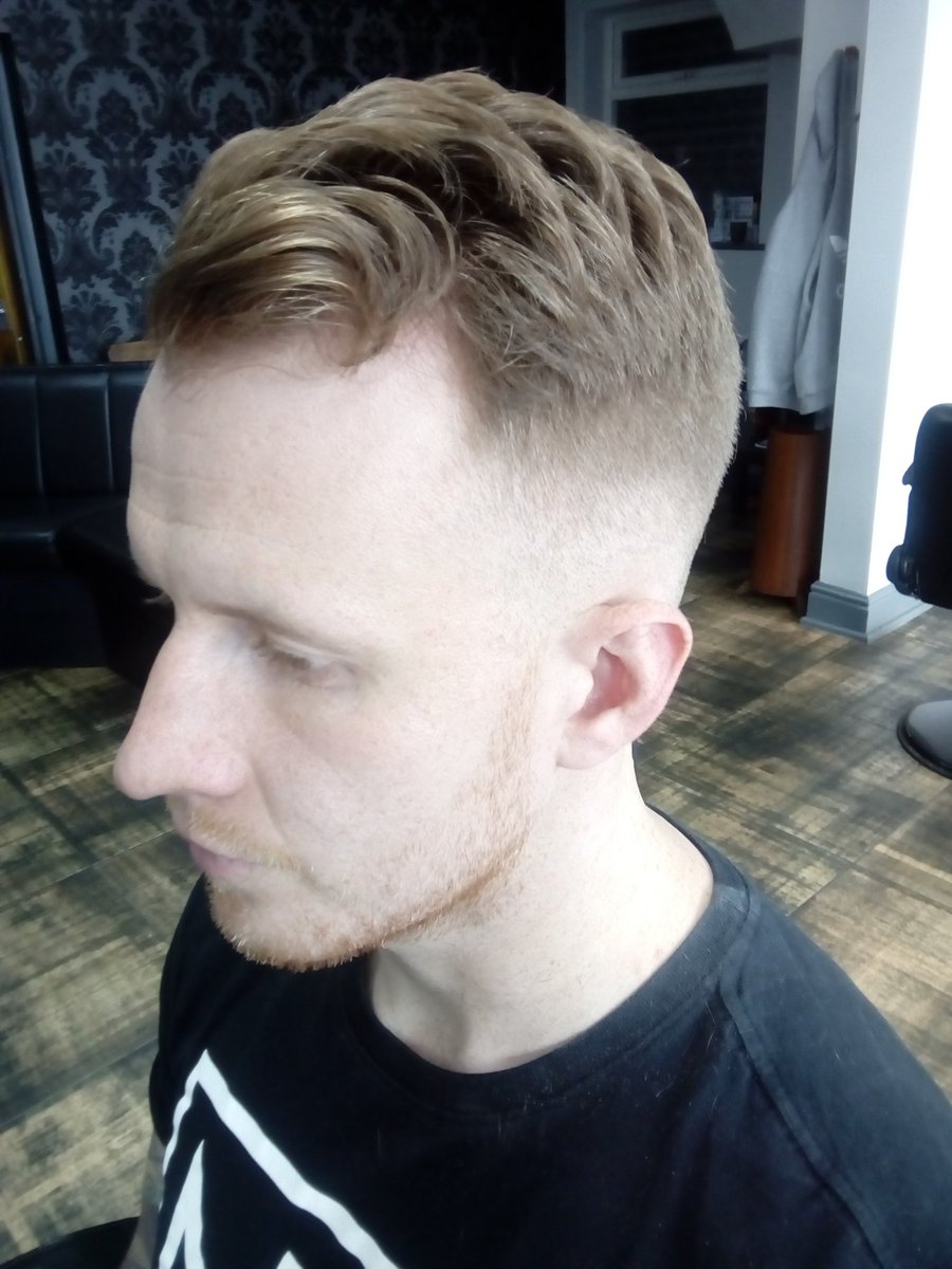 Nickfaganbarber's tweet photo. It's been a while since Carl was last in. Just a skin fade on the sides today whilst leaving the top. :D 
#haircut #hairstyle #hairstyles #hair #hairdo #barberuk #barbershop #barber #barberlife #barbering #skinfades #skinfade #cutthroat #straightrazor https://t.co/MWVGEejd1K