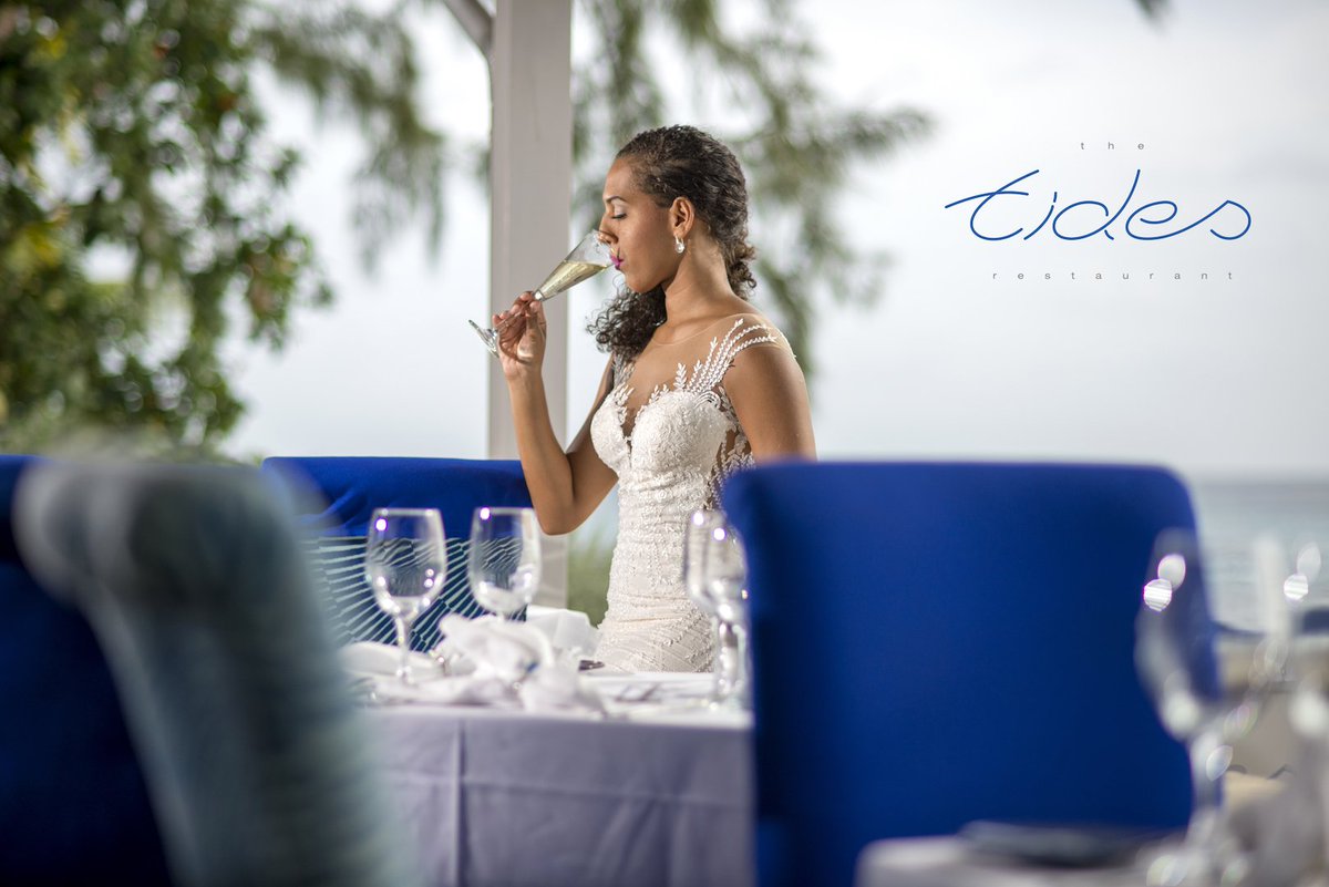 Here at the Tides, we'll help you turn your dream wedding into a reality. Find out more about our wedding packages: bit.ly/2Jz6JvG
#thetidesbarbados #caribbeanwedding #barbados