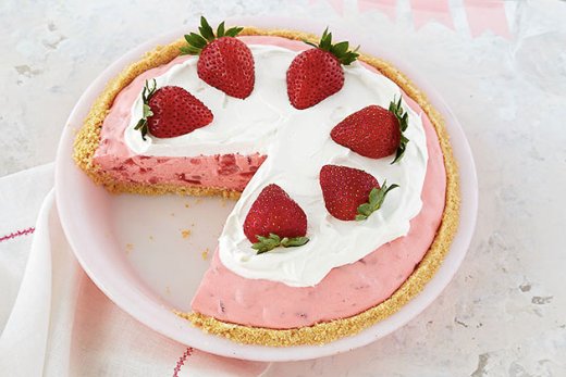 WhollyWholesome's tweet photo. Don't miss out on #StrawberryCreamPie Day on Friday, September 28th! Whip up your favorite #recipe and don't forget to use our allergen-friendly #piecrusts for the perfect Strawberry Cream Pie! 🍰😁❤️ https://t.co/vx2ghPoUDz