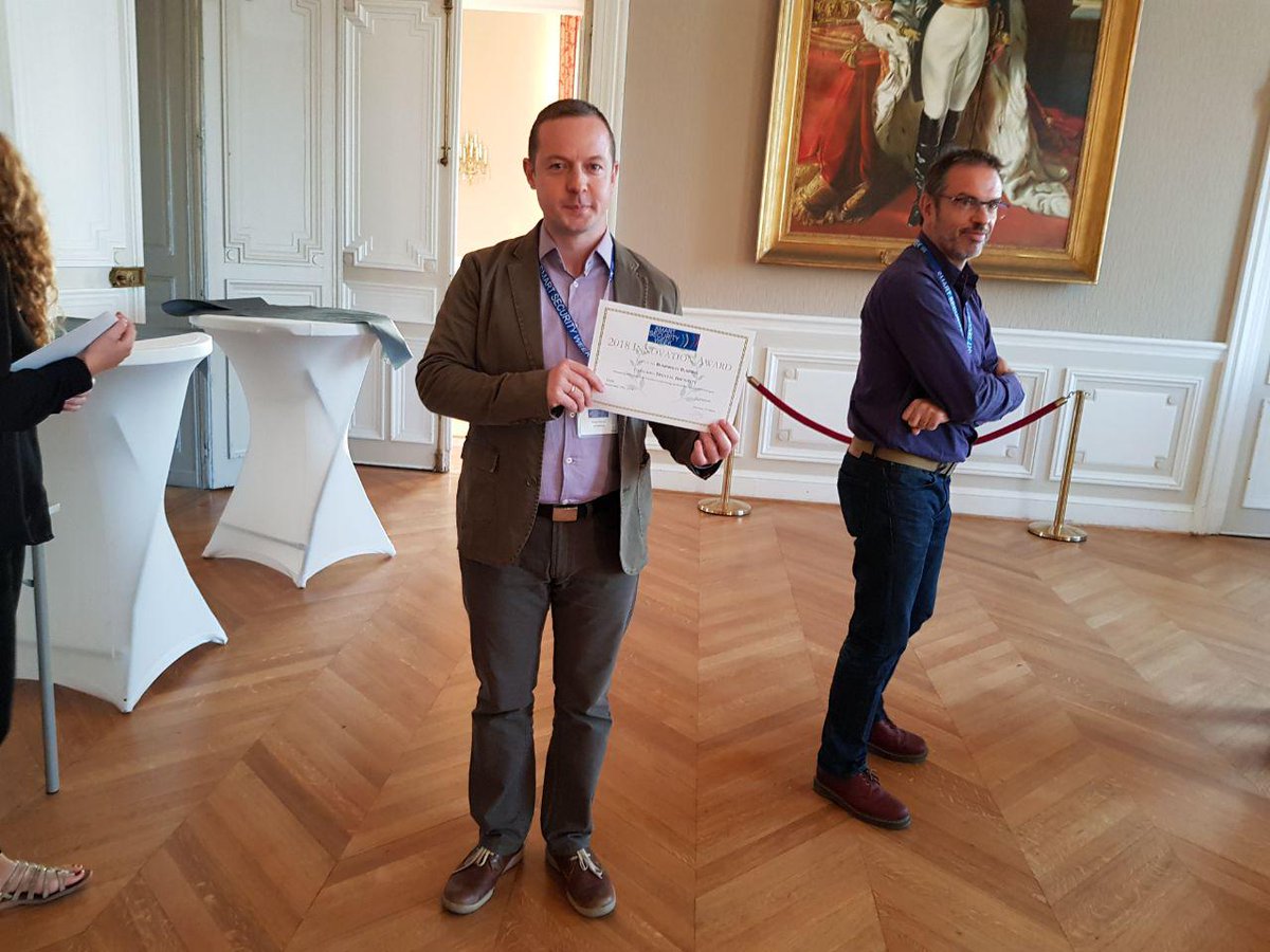 blinkingid's tweet image. With our CTO Miroslav&apos;s great presentation of &quot;Identity I wanted but never got&quot; at Smart Security Week conference Blinking was selected as the winner of the Digital Identity category! #SmartSecurityWeek #winner #regtech #blockchain