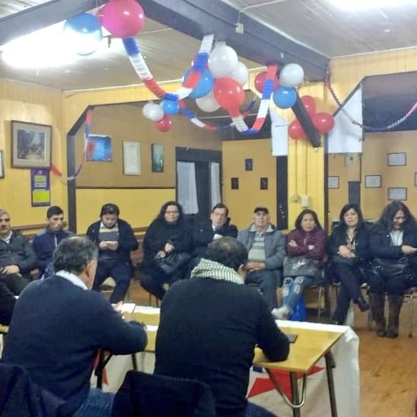 PedroAbarcaPRO's tweet photo. Gran reunion de trabajo territorial @PROLOSLAGOS en Puerto Montt con dirigentes PROgresistas de: Palena,Osorno,Calbuco,Chiloe, Puerto Varas, Cholchi, Llanquihue, Puerto Montt. #AgendaNacionalTerritorial #CorazonProgresista @LosPROgresistas
@mariseka @fjdiazherrera @camlagos https://t.co/HRxVVVk5hB