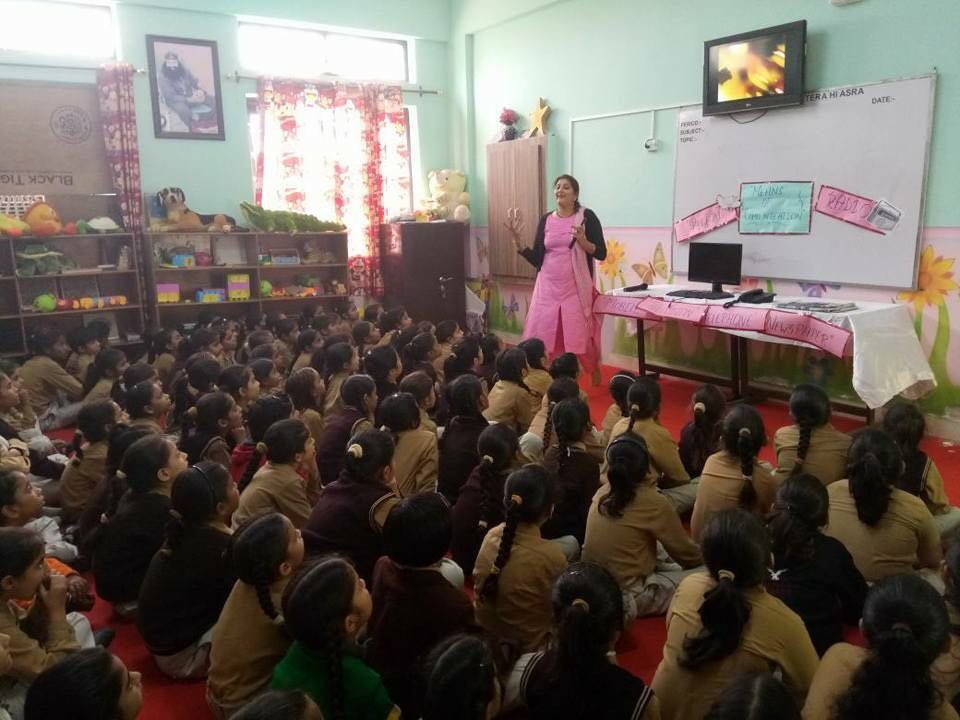 _chawlapreeti's tweet photo. #StMSGPromotingGirlsEducation
Promoting girl’s education through awareness and facilitation. https://t.co/M4ZLQMeG1h