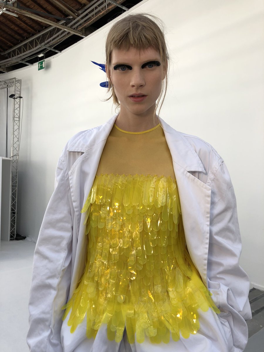 NextModels's tweet photo. N ยฐ 1 โ Sara Eirudโs shimmering season gathers luster Wednesday afternoon opening the @DriesVanNoten Women Spring Summer 2019 runway show. #PFW #DVN #DriesVanNoten #NextSpring2019 https://t.co/X1GCCZi1Rl