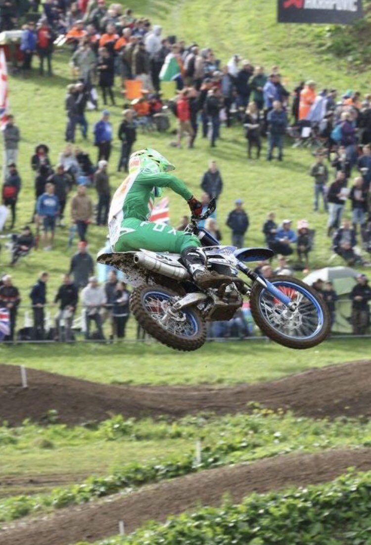 #whipitwednesday 
<a href="/162ey/">Stuart Edmonds</a> at the MXON 2017 Matterley Basin Great Britain
#teamireland