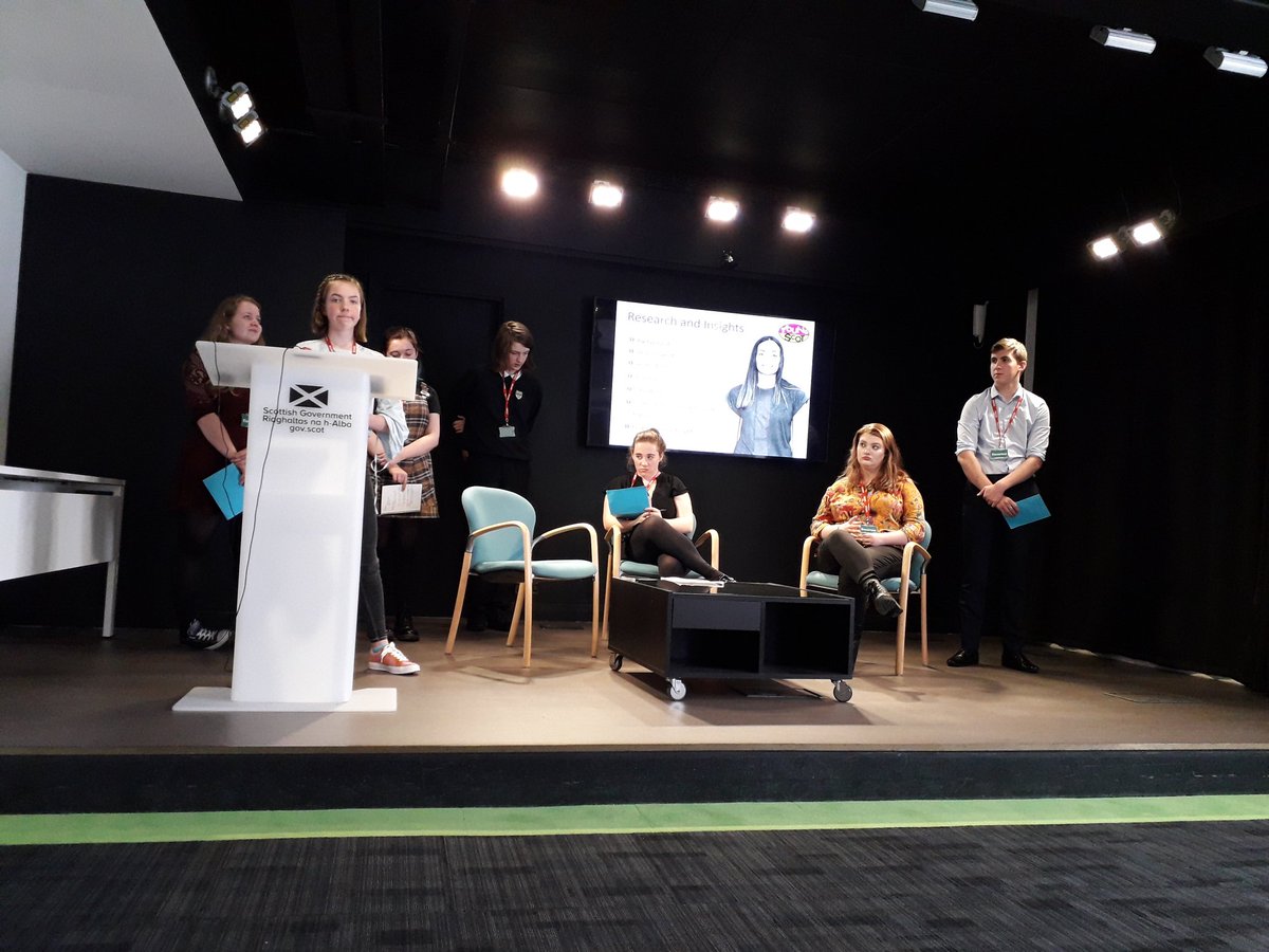 seemescotland's tweet photo. Incredibly powerful stories from the @SAMHtweets and @YoungScot Youth Comission at the #YOYP2018 seminar, stories of being rejected help and turned away when in crisis. Too many young people not getting the help they need #YCMHS #FeelsFM https://t.co/a8AAYuQWyT