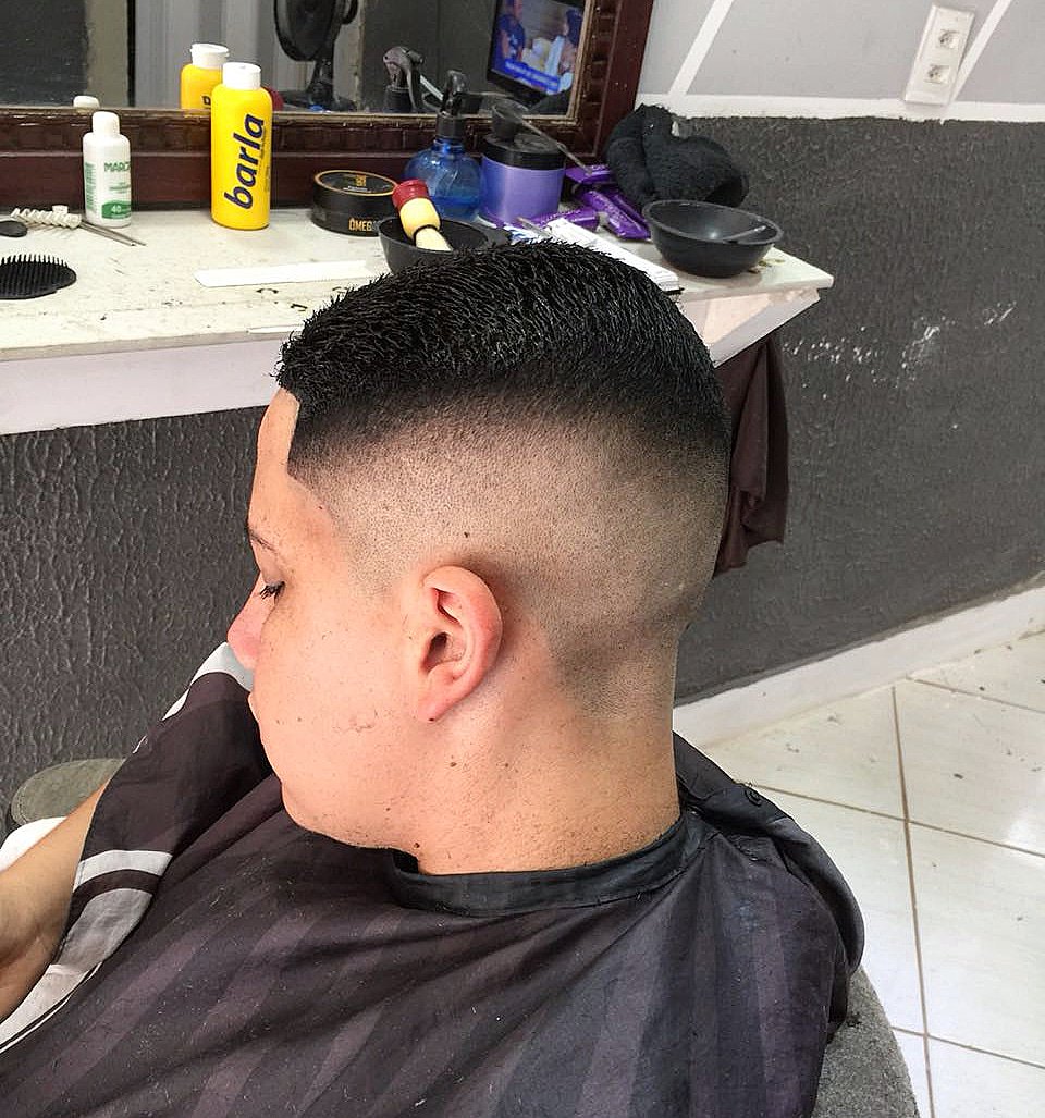 2TDoCorte1's tweet photo. Régua máxima 👏👏📐✂️📏 NUNCA FOI SORTE SEMPRE FOI DEUS https://t.co/w63LvMeM2L