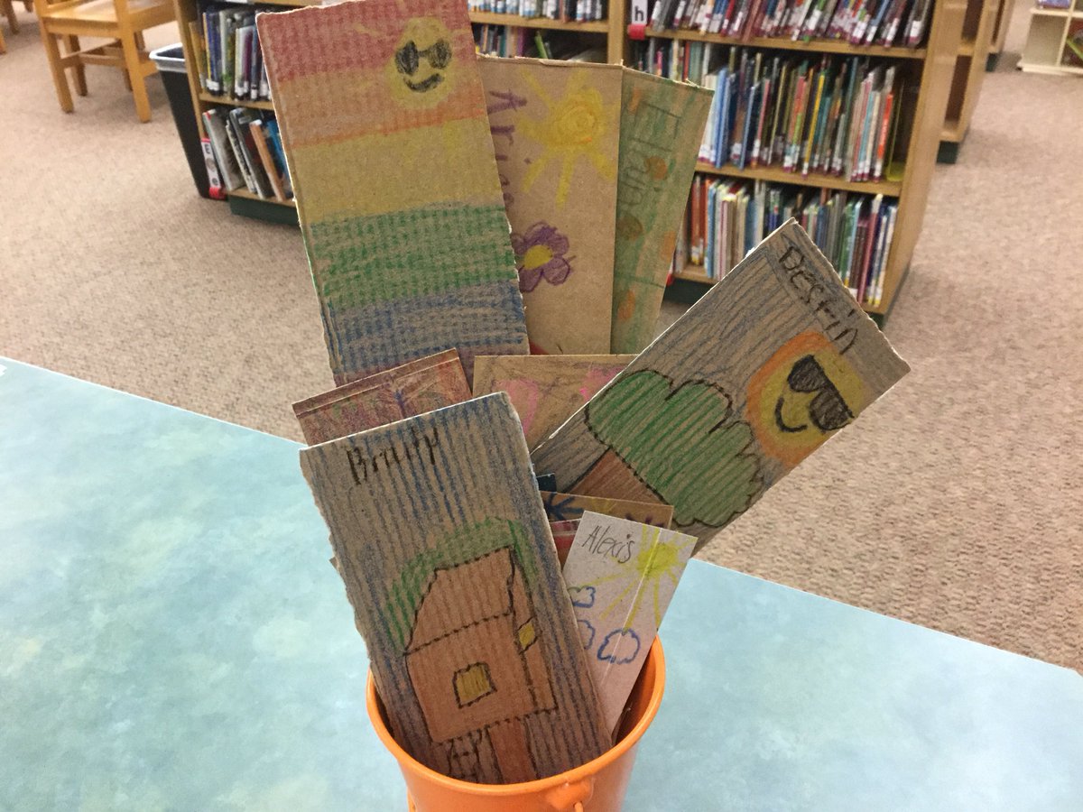 HESLibrary tweet media