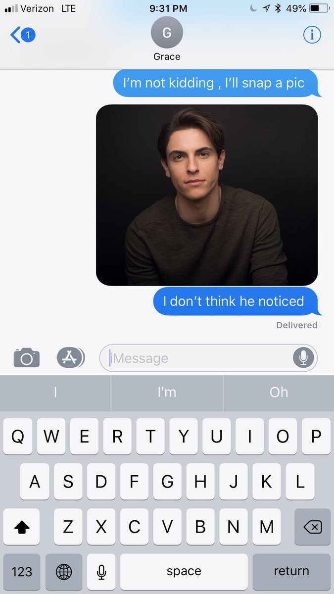 mariaria24's tweet photo. That moment when your new husband tries to convince his sister @Graciieegirlx3 that we ran into @DerekKlena at a bar 😂😂😂 https://t.co/gT55uSVAdp