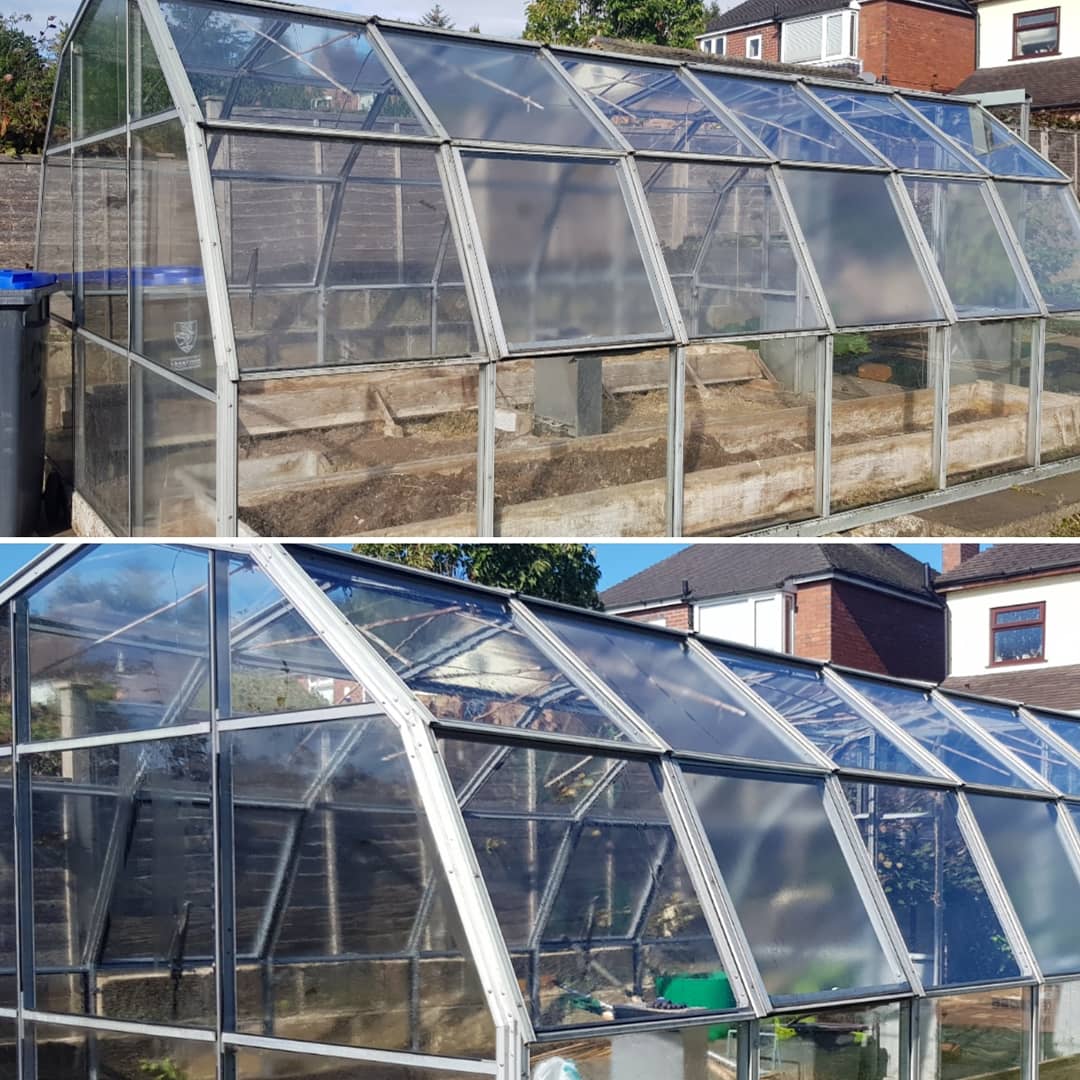Some of today's work #happycustomer 

Greenhouse cleaned inside and out✔

Looking and smelling fresh✔

#goodliving #bestprise #premiumquality #highquality #greenhouse #gardeners #clean