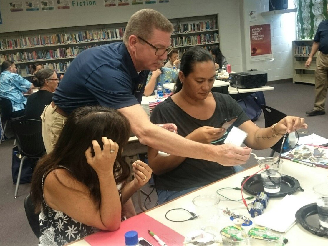USNASTEMCenter's tweet photo. Pictures from our #remoteSTEM workshop in Hawaii are on our Facebook page: https://t.co/LRDMU8VGLC https://t.co/oVMzTV5jzk