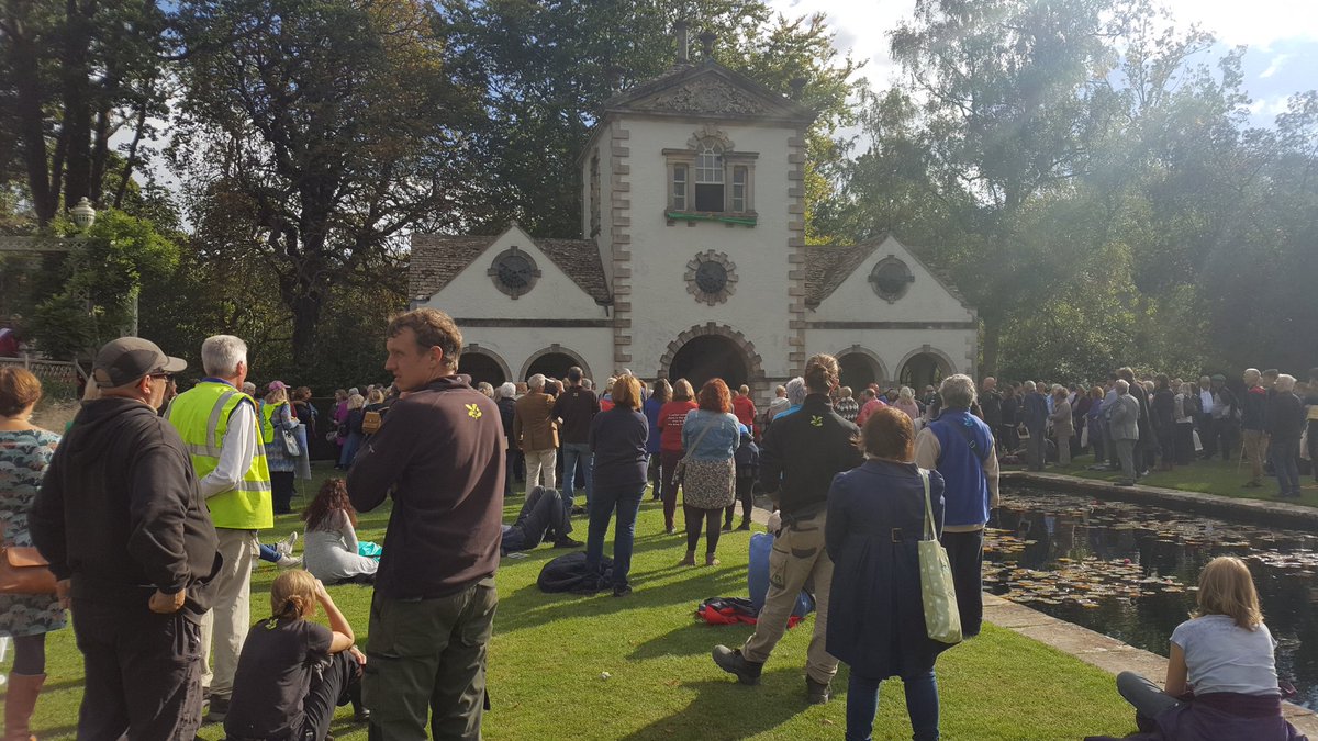 lizgirling's tweet photo. The power of the female voice @BodnantGardenNT. 100 years ago they won us the vote, today it's utterly inspiring to hear the range of contemporary issues which some are campaigning on - homelessness, health, refugees, sex exploitation #UnbindTheWing #womenandpower @NTWales https://t.co/lPAQ74tqHu
