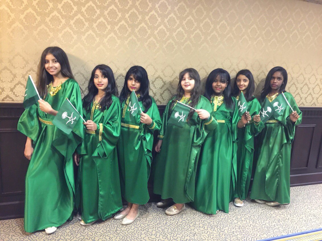 endi_hlm's tweet photo. @EasternEamana 💚🇸🇦💚🇸🇦💚🇸🇦💚🇸🇦💚🇸🇦💚🇸🇦💚🇸🇦لقطات من مشاركة #فريق_عندي_حلم ضمن #أمسية_وطن في أمانة #المنطقة_الشرقية إحتفاءً بـ#اليوم_الوطني_السعودي_ال88 
#saudi_national_day 💚🇸🇦 
#SaudiNationalDay2018⁠ ⁠⁠
#88_عاما_من_العطاء https://t.co/Vp8YNbN2NA