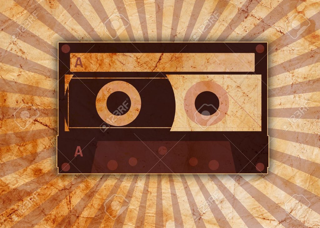 NeurotikToluca's tweet photo. Llego la hora de la #NostalgiaNK. 
@Jimenachocolate Varela ya está en cabina para iniciar #VintageTracks. ¿Te gustan los #ClásicosyNuevosClásicos? Estás en el lugar correcto, en #Neurótik. 102.1FM o https://t.co/rrdZ8h4YnA o baja la #AppNK https://t.co/iwH5U6mZrt