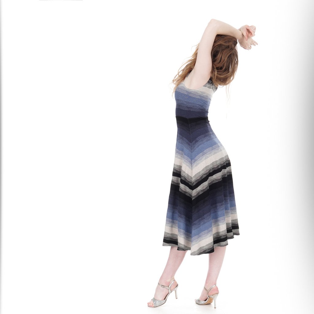 après tango twilight ombre midi dress
POEMA | luxury handmade tango clothing at poemaclothing.com
#maxi #maxidress #maxidress #mididress #mididresses #dreamdress #tealength #bestdressever #partydress #picnicdress  #oneofakind #indydesigner #ooak #bluedress #stripes #ombre