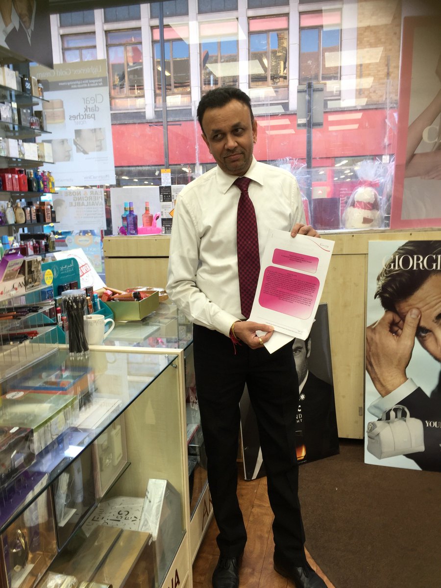 Margoconnects's tweet photo. #Eastham #Businessgrowth #CommunityEngagement 
Thank you, @sai_pharmacy for your discount offer #Newham #carers
@NHSNewhamCCG @NewhamLondon @NewhamLibraries @RProgramme https://t.co/pXwck6LFye