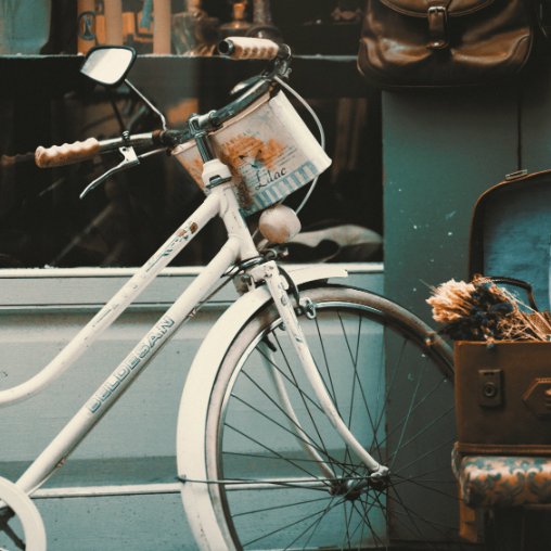 How HGTV Shows Have Revitalized the Demand for Vintage and Antique Goods bit.ly/2EeZsyA