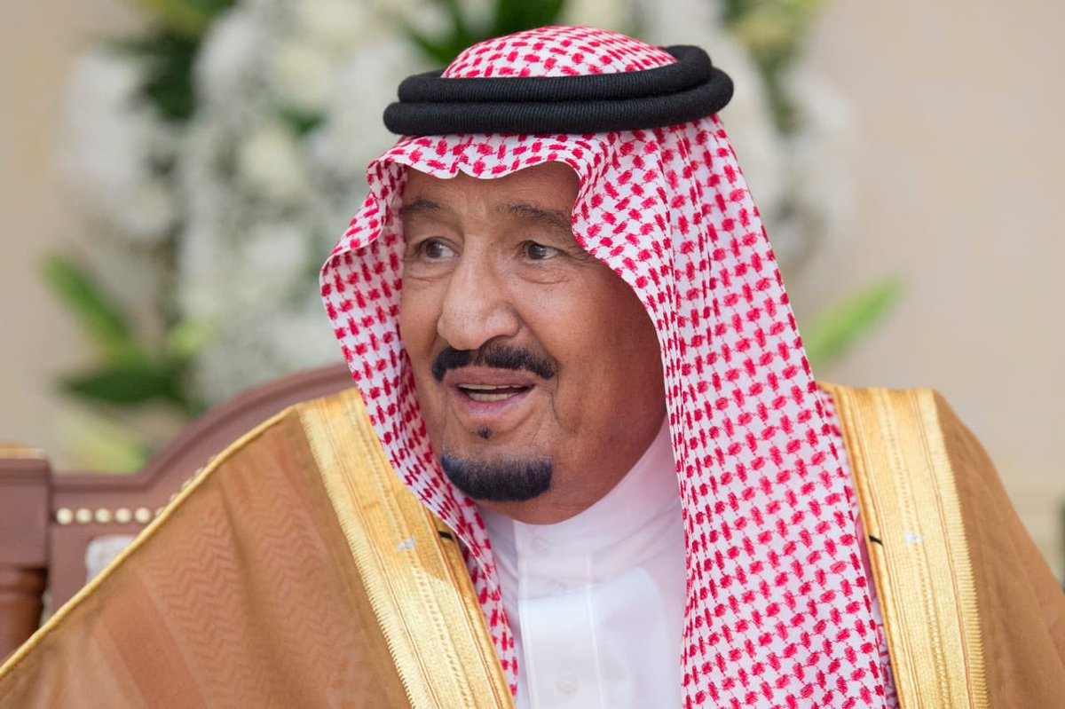 imarat_almadina's tweet photo. #صور | #خادم_الحرمين_الشريفين يشرف حفل استقبال أهالي منطقة #المدينة_المنورة ويدشن عدداً من المشروعات في المنطقة.
https://t.co/sOkNicvVU5 https://t.co/SXkFY0Q2qr