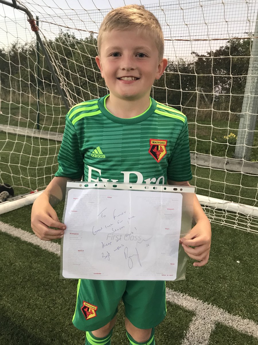 reedy84's tweet photo. Thank you to Finley’s manager and to @BenFoster for taking the time to sign this!! Future goalkeeper in the making @WatfordFC 🐝🥅⚽️ https://t.co/XPsxVyPUXs