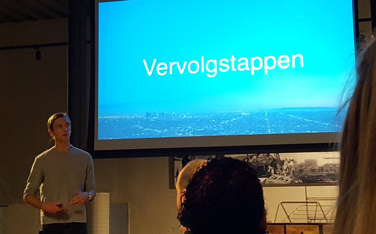 Presentatie over #facebook bij #deventergrowsdigital bijgewoond. Interessant, maar om hoog in iemands tijdlijn te komen ontkom je er niet aan de portemonnee te trekken.