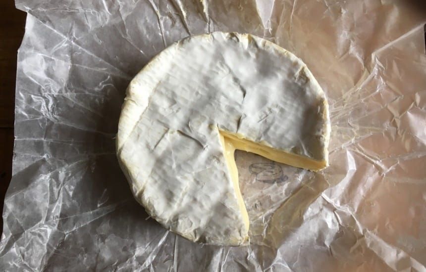 winematcher's tweet photo. What to pair with Camembert: 5 great drink matches https://t.co/TUJvntp5A3 https://t.co/G5FARpxKSs