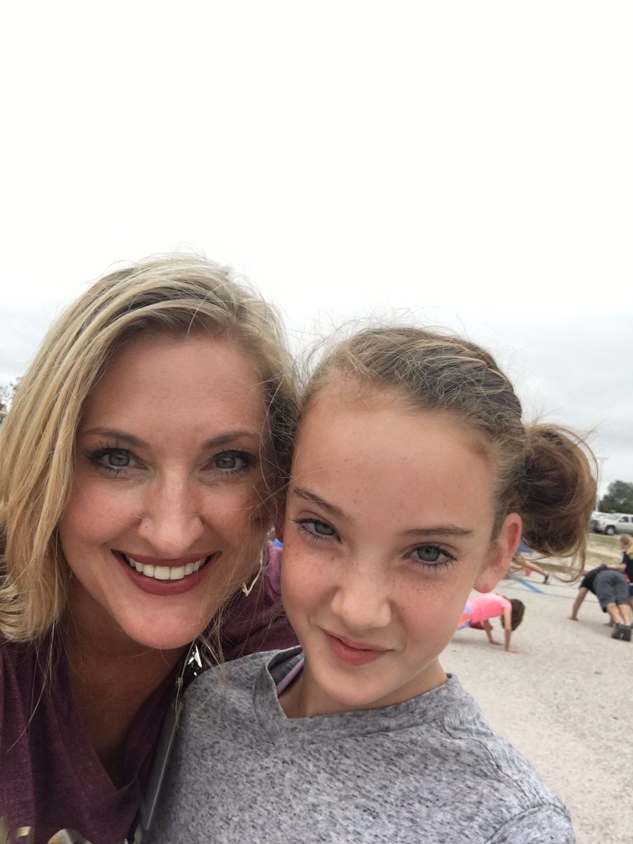 StubbsTerri's tweet photo. #ParentsLovePE #mybestmove @LampasasHSE https://t.co/Q43dueZsvZ