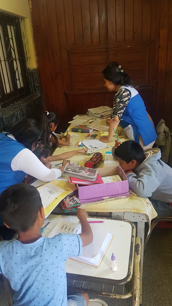 Cai 10 . Seño Mariana y seño Alicia fortaleciendo trayectorias!! <a href="/aniberruezo/">analia berruezo</a> <a href="/fguillesaavedra/">GUILLERMO SAAVEDRA</a> <a href="/Elsa072888/">Elsa Quipildor</a> <a href="/patriciapinasco/">Patricia Pinasco</a> <a href="/AlancayDel/">CAROLINA ALANCAY</a> @YanilMarisol <a href="/artydance23/">Gilda Rodríguez</a> <a href="/Titii_Robledo/">Mica Robledo</a>