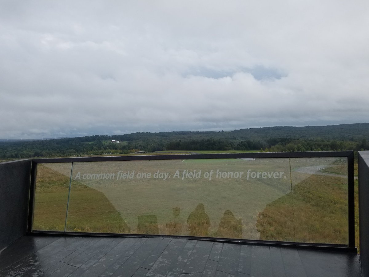 SeeMomClick's tweet photo. The Flight 93 National Memorial is such a powerful place. The bravery of the men and women on this plane on #September11 is just unimaginable. Heroes. Definitely worth a visit in the @laurelhighlands. (hosted) #MATPRA2018 #flight93 https://t.co/5Tk4390yYy