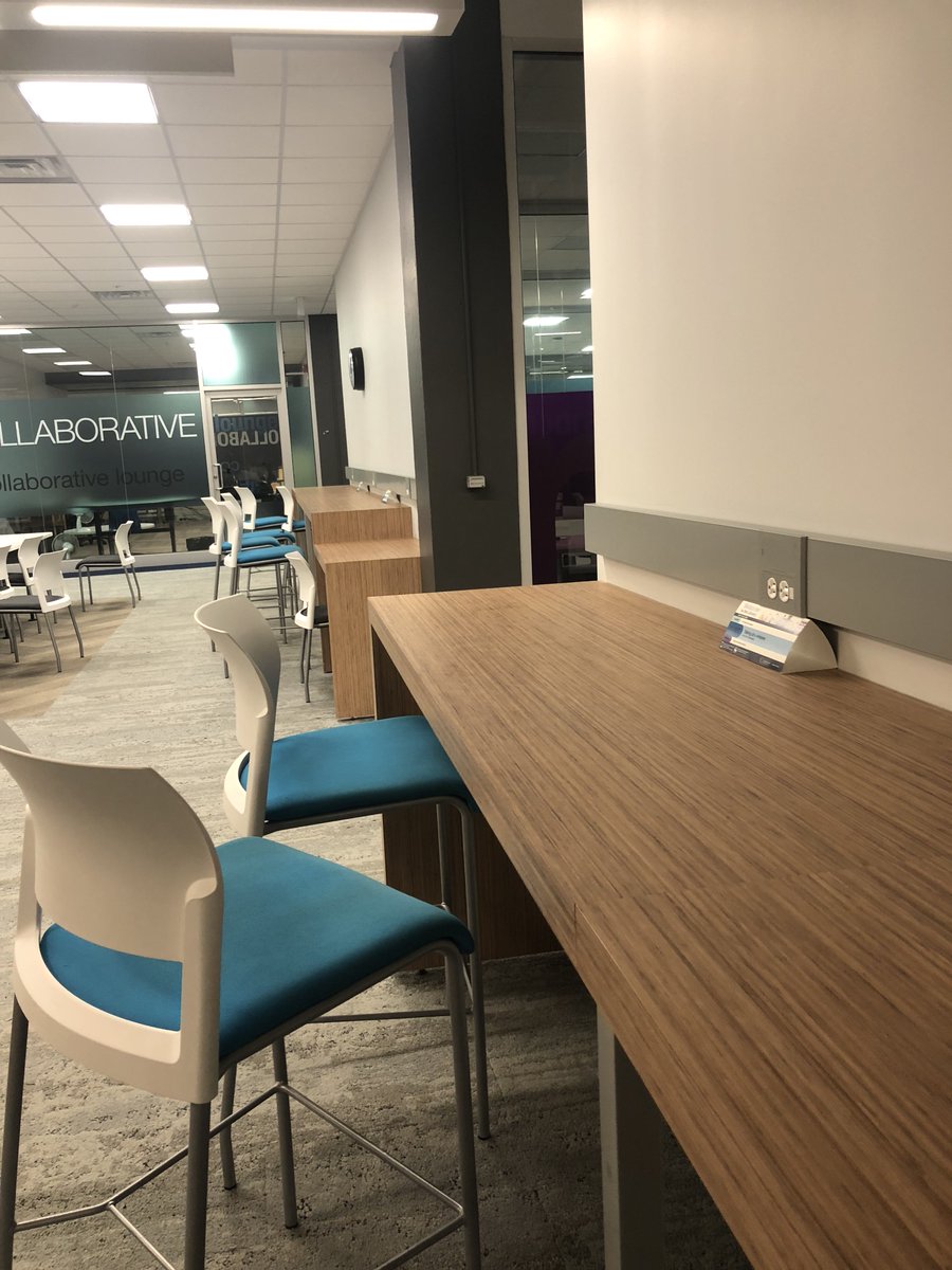 ThinkConestoga's tweet image. Want to get ALL of your work done?🙌🏼 Visit #ConestogaCollege’s library after hours!⏰ The #SilentStudy section is where you can focus the best, stay in your study zone, and quietly work!✏️📖