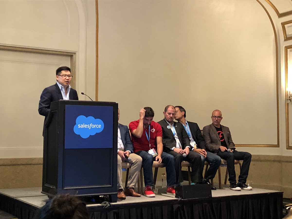 ciaransm's tweet photo. #ABM panel with @fredstuder at #Dreamforce18 https://t.co/A3e9l13DDk